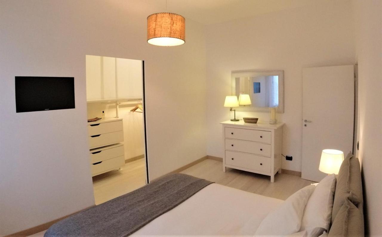 Casa Giusti Apartment ปอจจิบองซี ภายนอก รูปภาพ